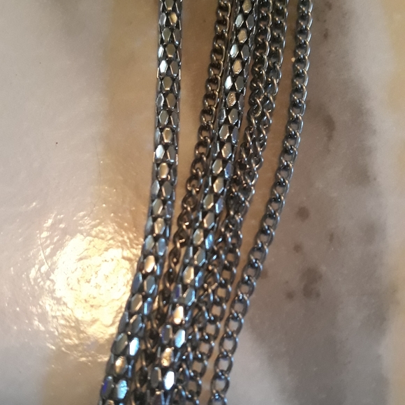 Necklace & earring set. Graphite silver colored chain with circle decor. New!! - Picture 5 of 7